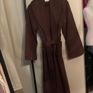 Elegant Brown Women's Coat